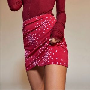 Urban Outfitters Jamie Mini Skirt Small Red and pink hearts